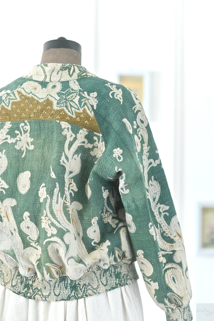 X Large, Alice Jacket in a beautiful Vintage Print, Slightly Quilted - kinchecom