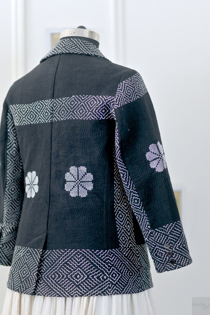 Sheldon, 1900's Vintage Nakshi Embroidered kantha Quilt Blazer, XL - kinchecom