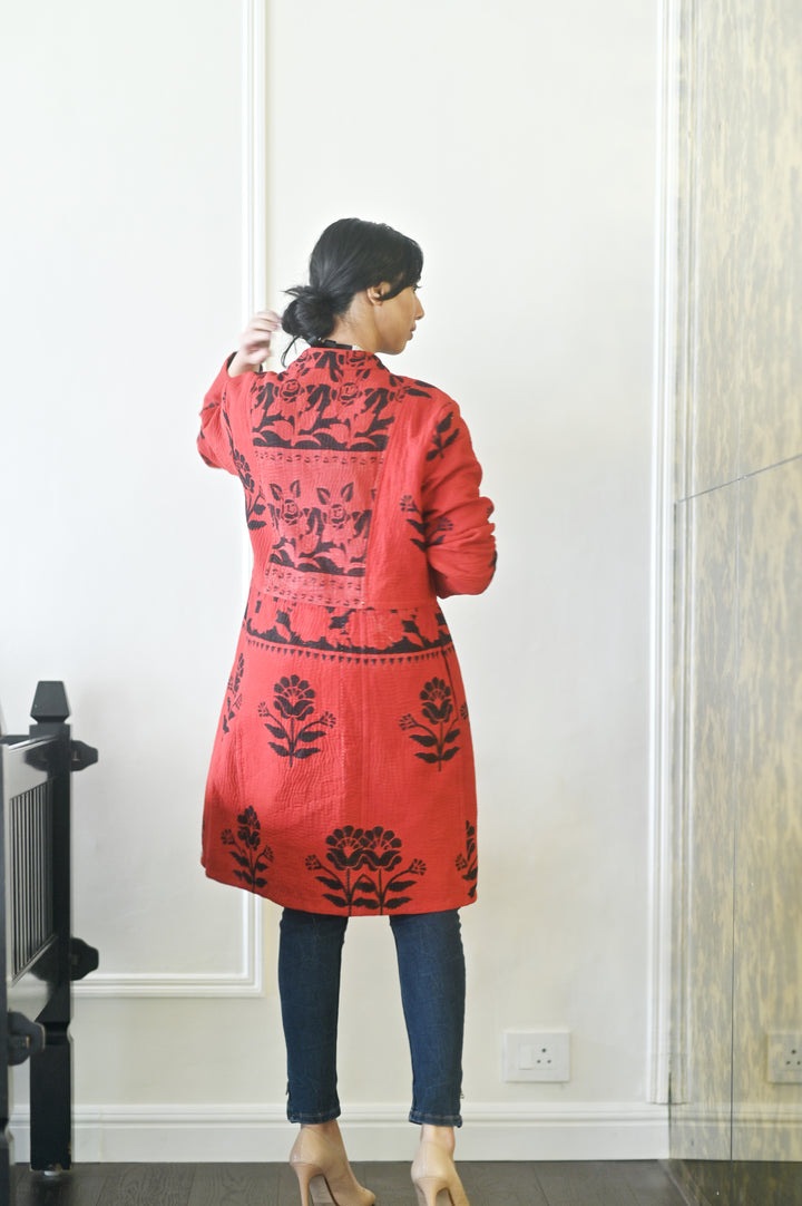 Alice,  XL, Knee Length Long Coat in Deep Red and Black, Quilted Kantha - kinchecom