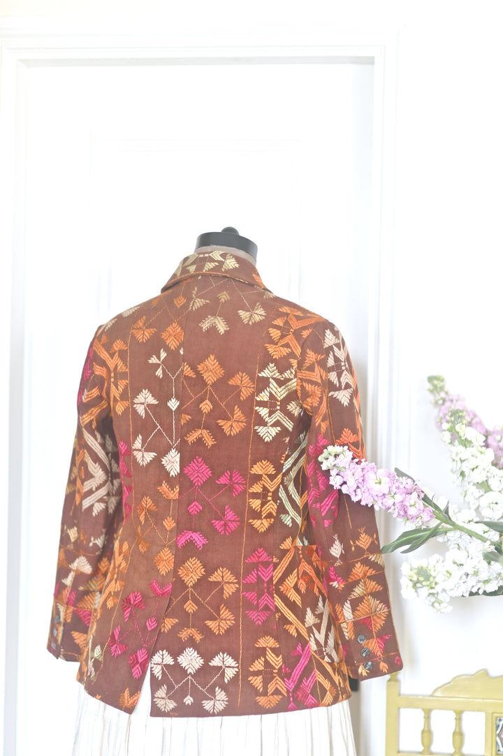 Onkar, Women's Blazer in Size Medium,  Made of Antique Phulkari Chaddar/ One of a Kind - kinchecom