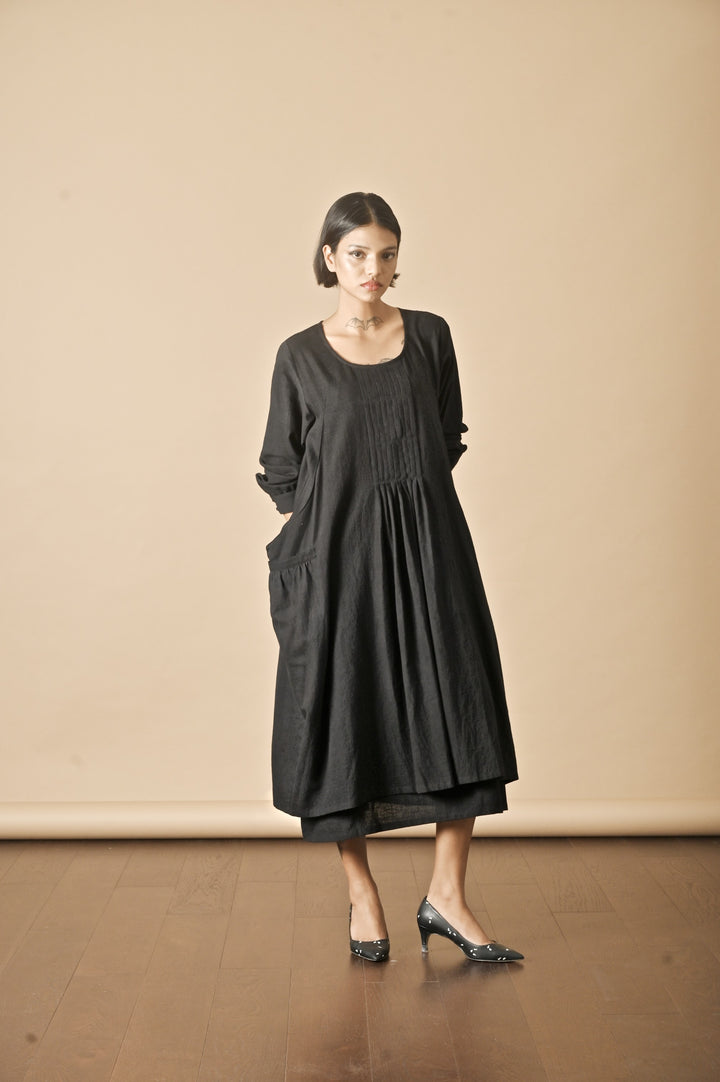 Kyoto, Black, Pinafore Style Dress in Dress - kinchecom