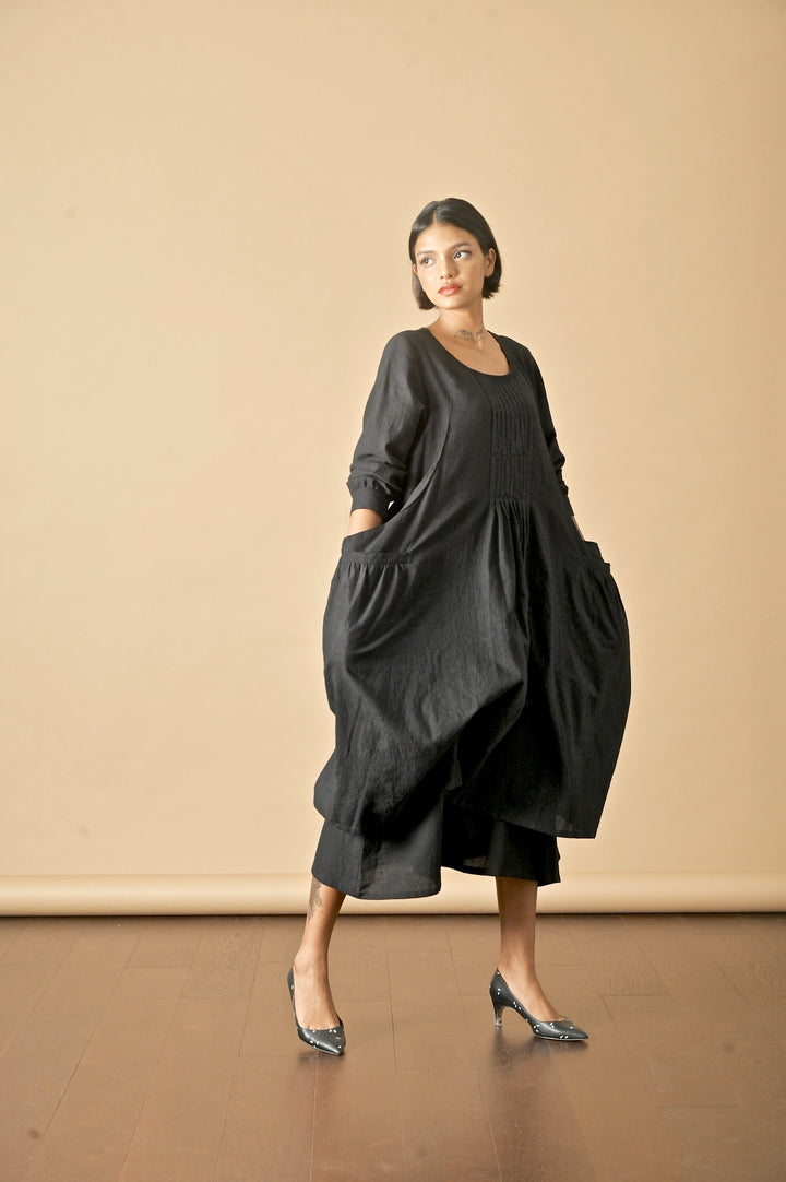 Kyoto, Black, Pinafore Style Dress in Dress - kinchecom