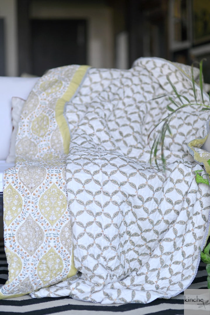 Kolkata Jaipuri Quilt/ Razai, Mughal Floral Print in Deep Yellow, Handmade 100X92" - kinchecom