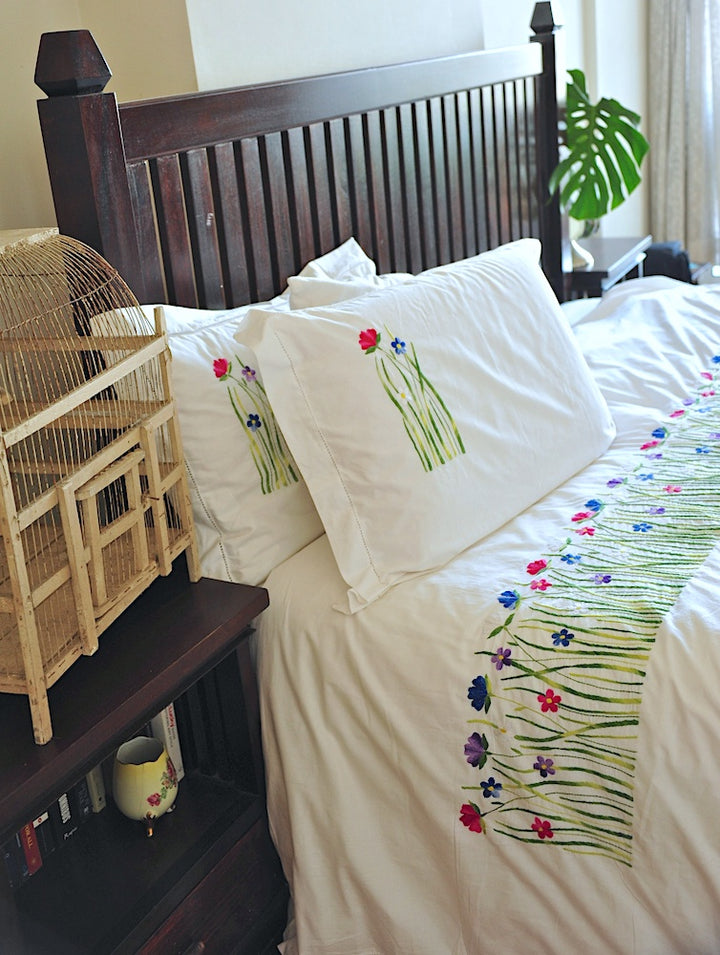 Hand Embroidered Floral Duvet Cover, at hem, Multicolor Tulip Flowers - kinchecom