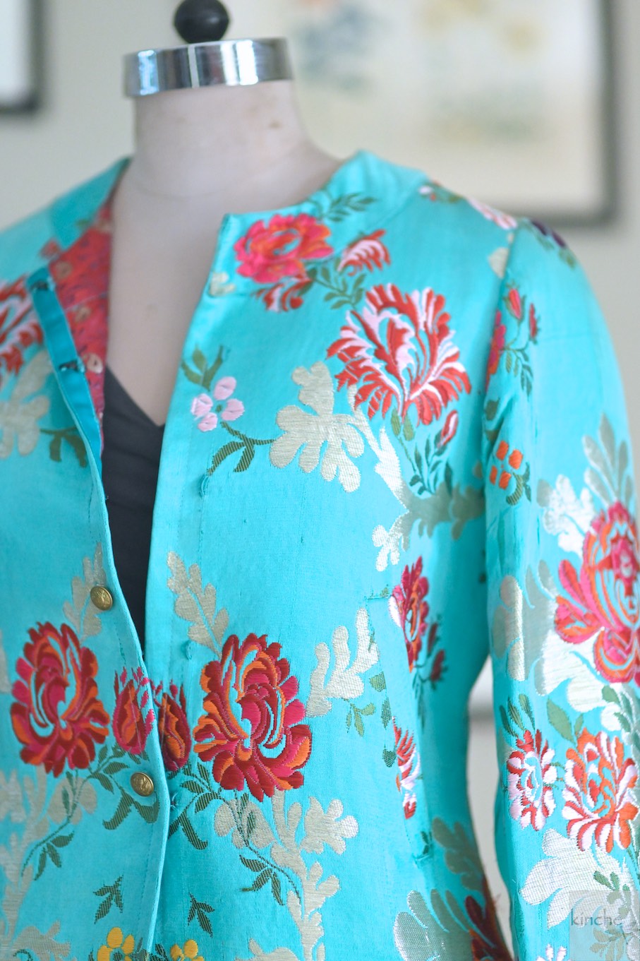S/M Resoor, Hand Crafted Pure Brocade Thigh Length Jacket in Tiffany Blue - kinchecom