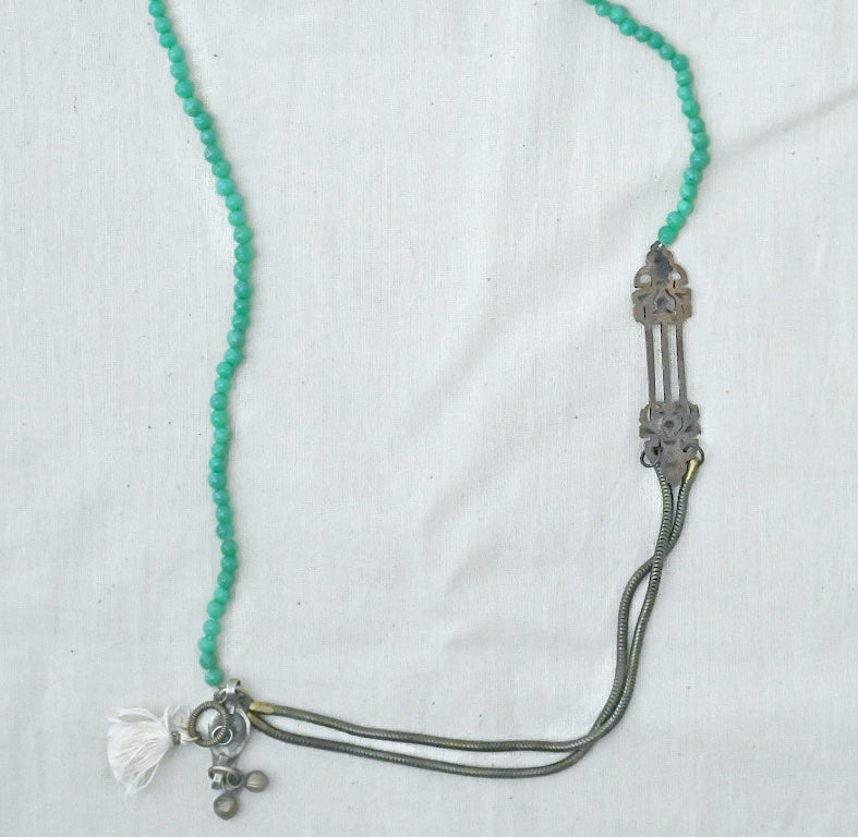 Julia, Glass pearl beads, vintage findings and Tassels - kinchecom
