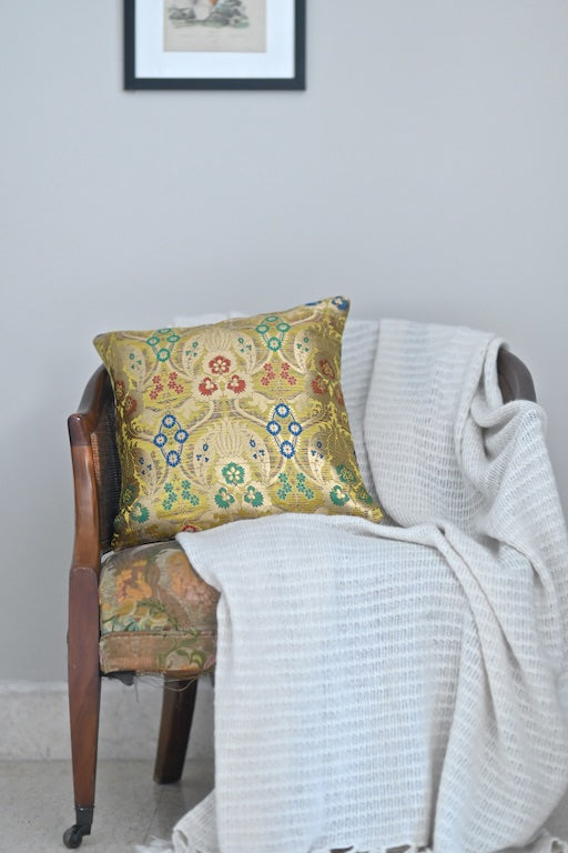 Aner, Katan Silk Cushion in Beautiful Gold Weave 16X16 Inches - kinchecom