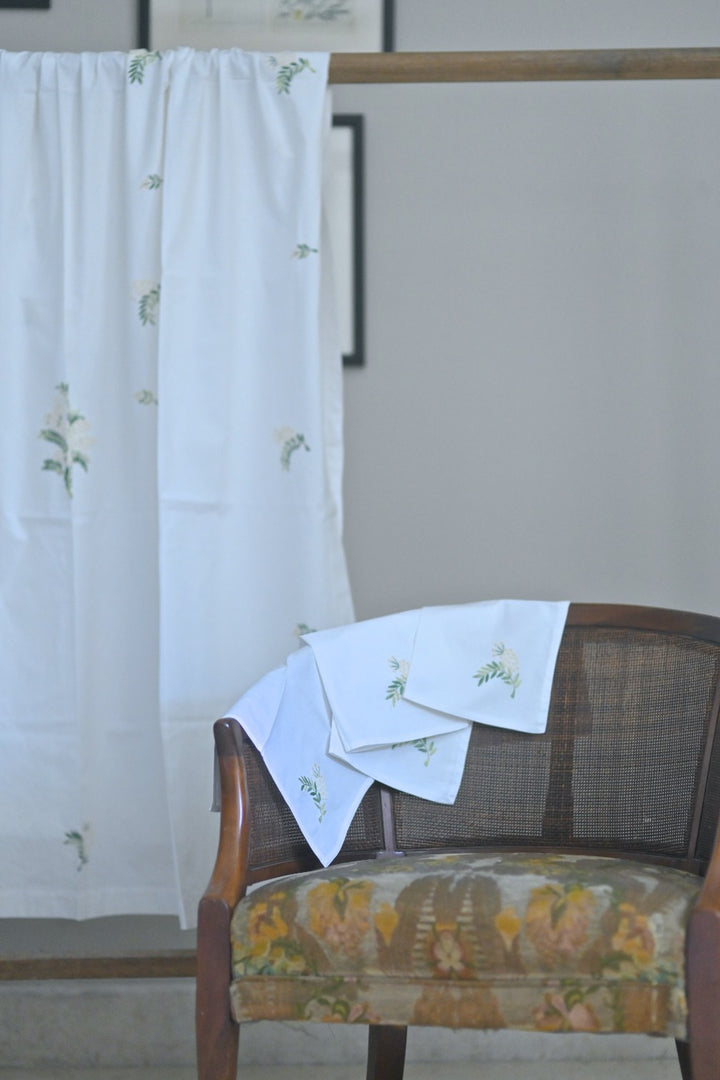 Hand Embroidered Yellow & Green, Floral Embroidery,  96X60 Inches Tablecloth - kinchecom