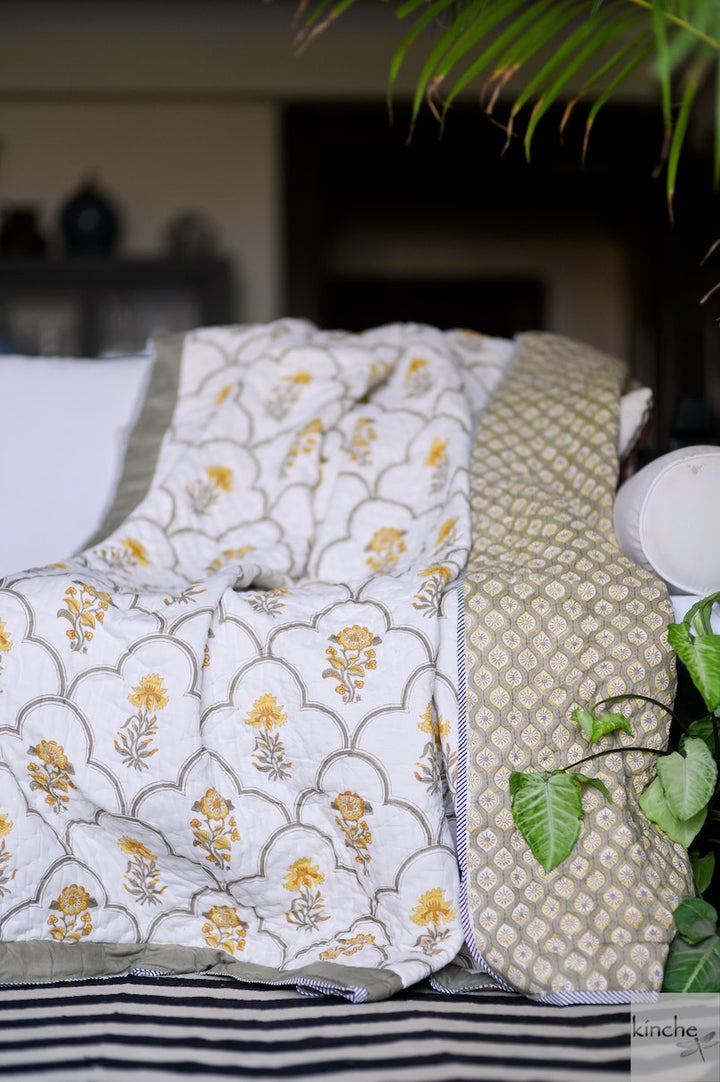 Arunachal, Hand Block Quilt/Razai in a Beautiful Block Print, Handmade 100X92" - kinchecom