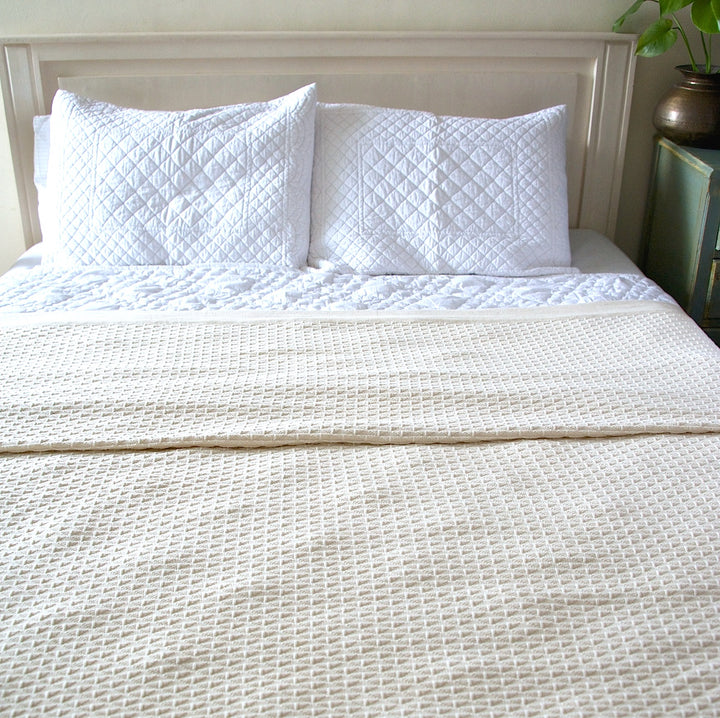 Alke, Pure Cotton Luxury Knitted Blanket 102x92 Inches - kinchecom