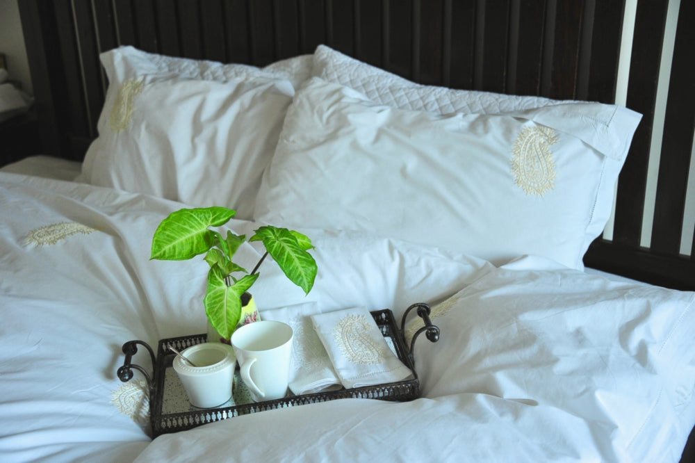 Hand Embroidered Beige Paisleys on White Cotton Duvet Cover ~ Queen Size 98x92" - kinchecom