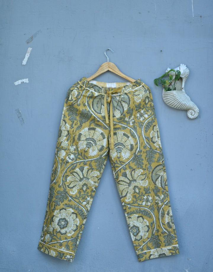 Ira, Pure Cotton Yellow Floral Print Pajama - kinchecom