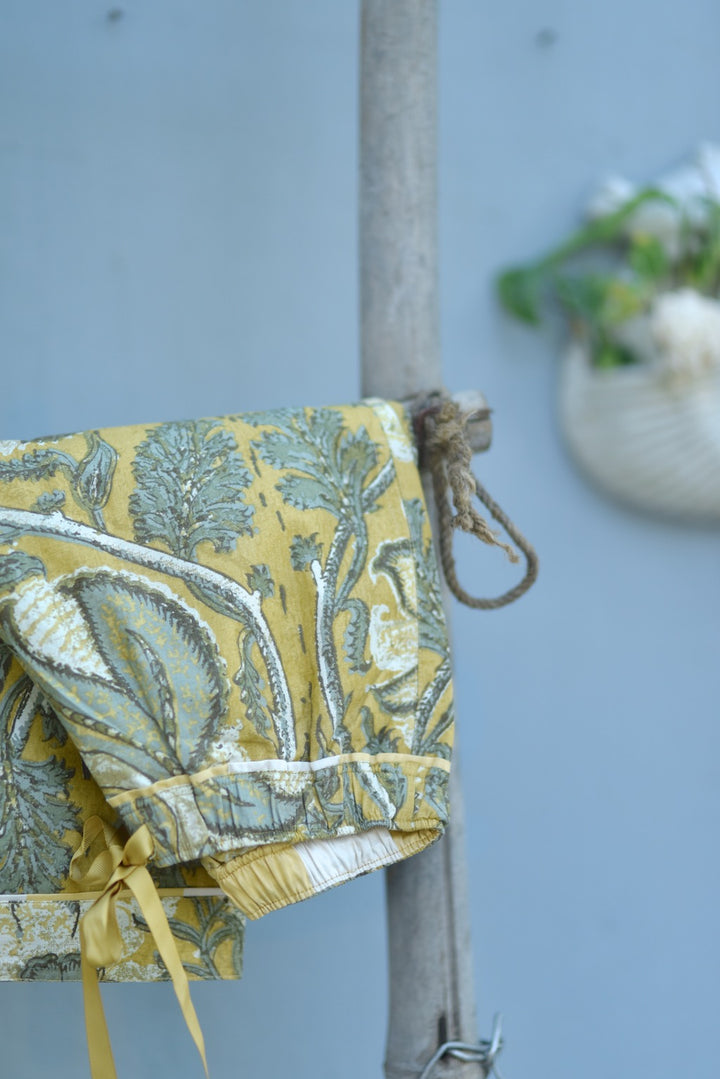 Ira, Pure Cotton Yellow Floral Print Pajama - kinchecom