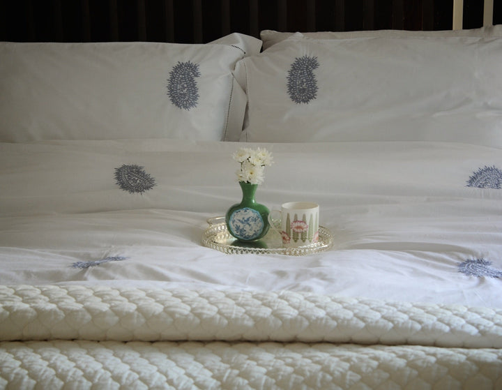 Hand Embroidered Grey Paisleys on White Cotton Duvet Cover King Size 102x98" - kinchecom