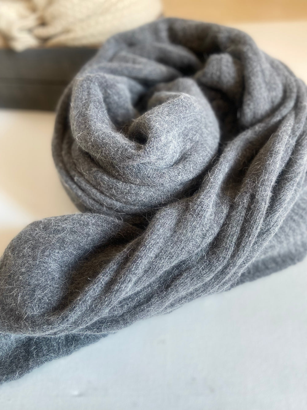 Forte, Knitted Pure Lambs Wool Throw in Grey  50X70 inches - kinchecom