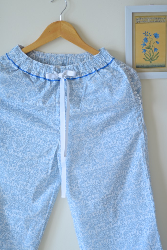 Ila, White and Blue Floral Print jammies with Pom Poms - kinchecom