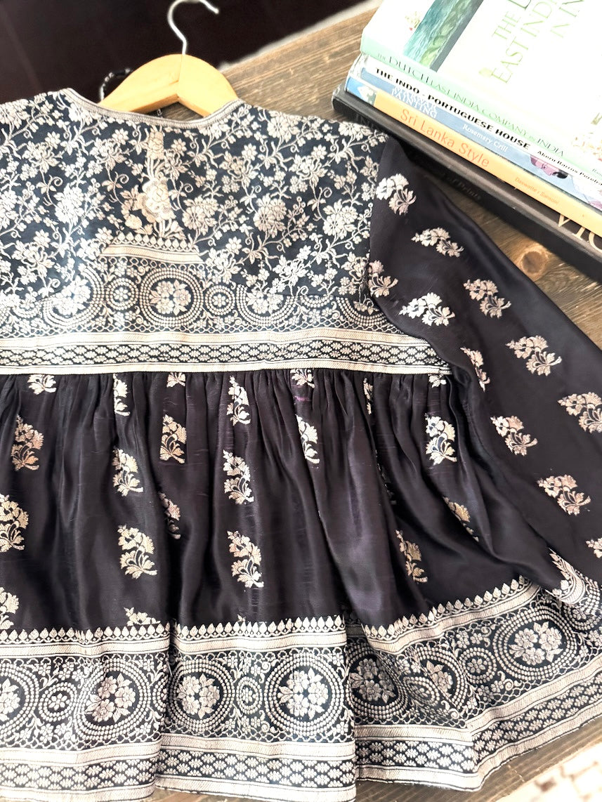 Anaya, Handmade, Vintage Silk Saree Kediya in Black & Silver Zari, Large