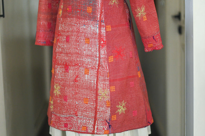 Gul, Handmade Vintage Distressed Kantha Long Blazer in Medium - kinchecom