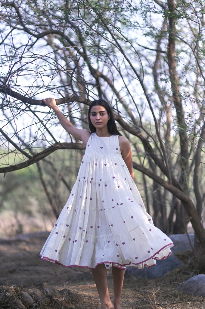 Ekaa Heart, Muti layer, flared Jamdani Dress with Lining - kinchecom
