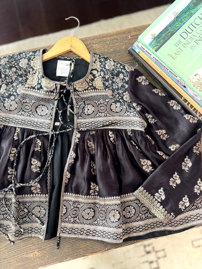 Anaya, Handmade, Vintage Silk Saree Kediya in Black & Silver Zari, Large