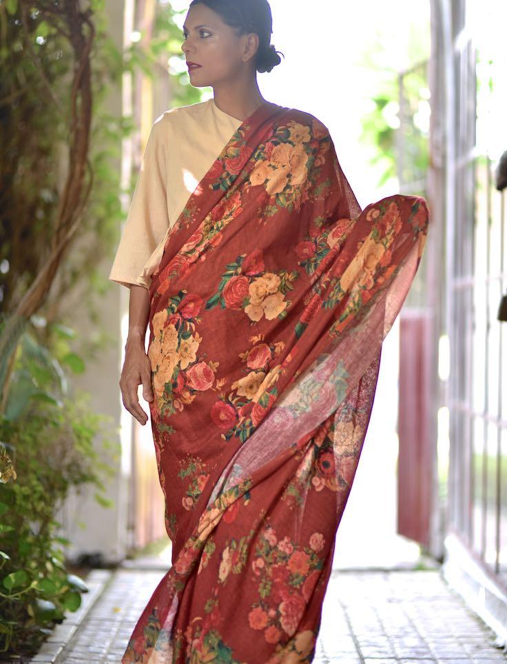 Saltoro, Organic Linen Saree in a Beautiful Deep Red Color with contrast Floral Print - kinchecom