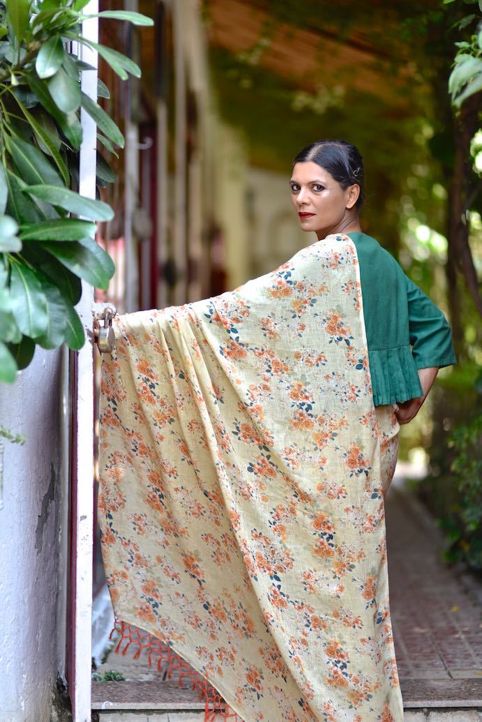 Dunagiri, Organic Linen Saree in a Beautiful Beige Base & Contrast Floral Print - kinchecom
