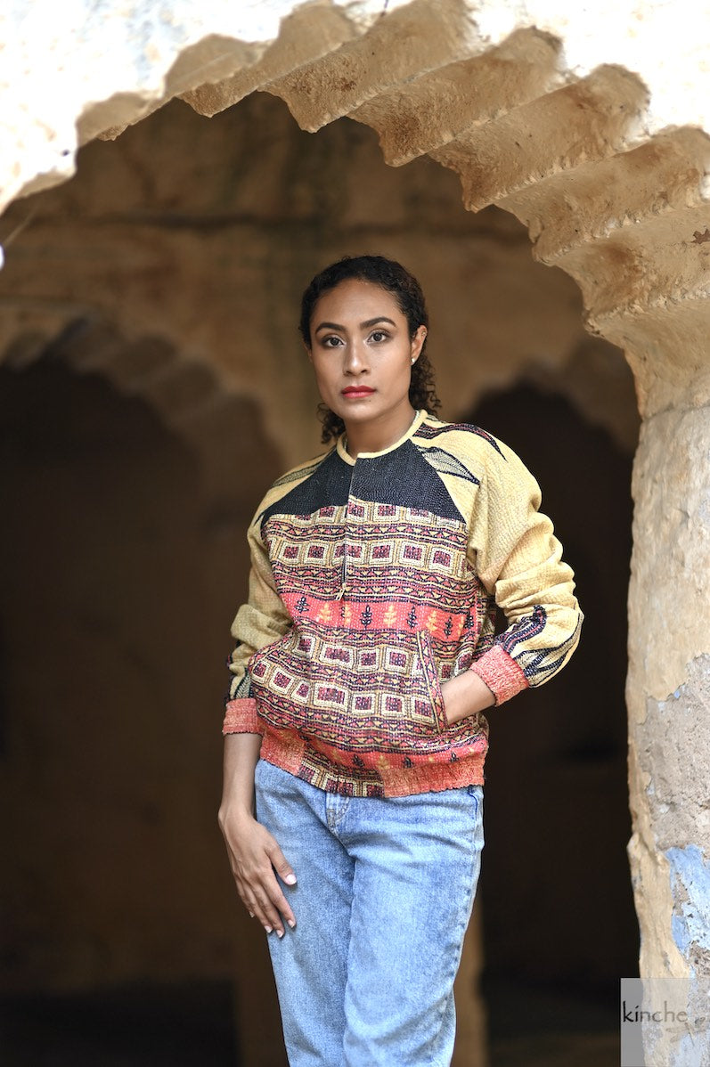 X-Small, Noemi Jacket in a beautiful Vintage Print, Slightly Quilted - kinchecom