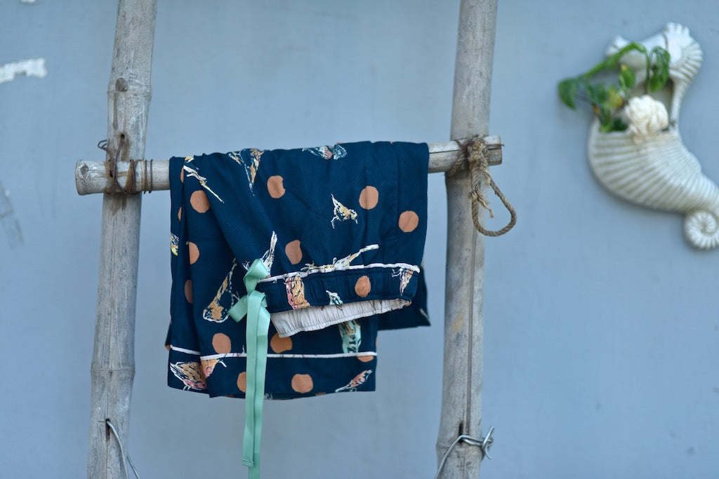 Tellus, Pure Crepe Blue Pajamas with Orange Polka Dots & Bird Print - kinchecom